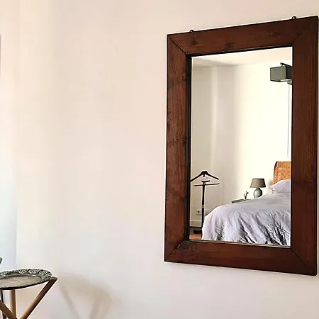 1A-Lage, Blick - 2 Gaestezimmer, Privatbad & Balkon-- Super Central, View - 2 Guestrooms, Private Bathroom & Balcony Berlin