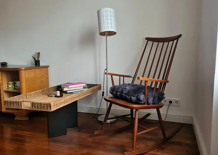 Pansiyon 1A-Lage, 2 Gaestezimmer Mit Privatbad & Balkon -- Super Central, 2 Guestrooms With Private Bathroom & Balcony In Shared Loft Appartement Berlin