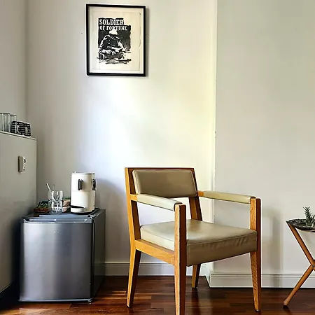 Ubytování v soukromí 1a-lage, 2 Gaestezimmer Mit Privatbad & Balkon -- Super Central, 2 Guestrooms With Private Bathroom & Balcony In Shared Loft *