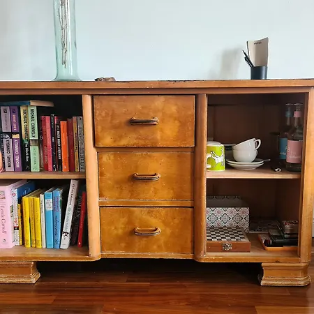 1A-LAGE, Blick - 2 großzügige Zimmer mit Balkon&Bad auf eigener Etage -- SUPER CENTRAL, view - 2 big rooms with balcony&bathroom