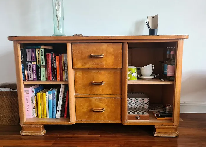 1A-LAGE, Blick - 2 großzügige Zimmer mit Balkon&Bad auf eigener Etage -- SUPER CENTRAL, view - 2 big rooms with balcony&bathroom